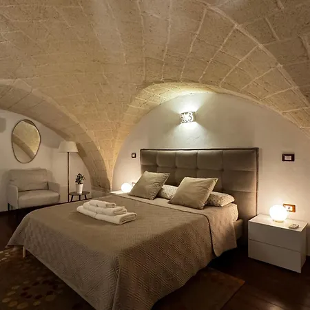 Moh - Il Maniero 格罗塔列